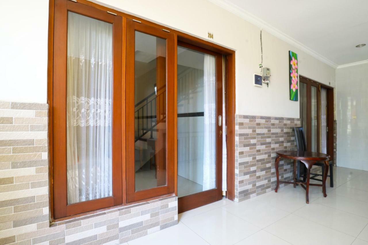Rena Segara House Kuta Hotel Kuta  Exterior photo